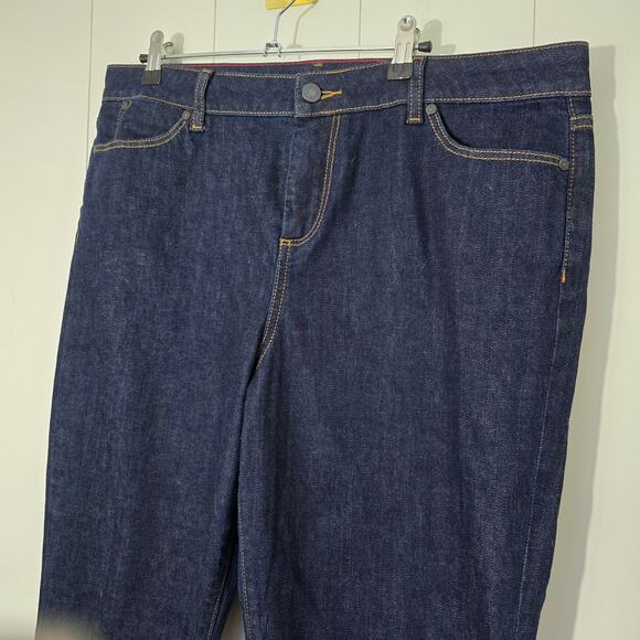 Talbots Vintage Straight Jeans Dark Wash NWOT Denim Size 16P/33 - Picture 2 of 6